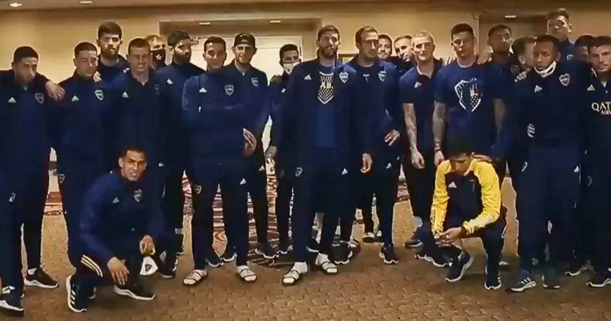 Boca Juniors Carlos Zambrano y sus compañeros enviaron un mensaje de