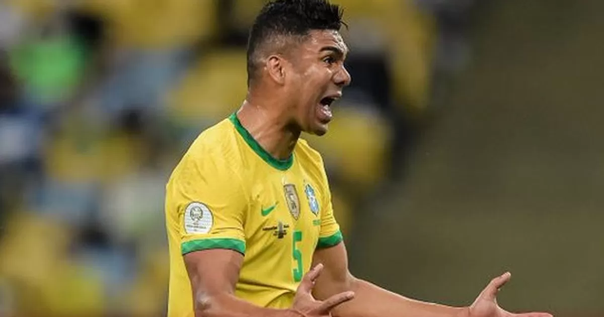 Casemiro es duda en la selección de Brasil para duelos de Eliminatorias