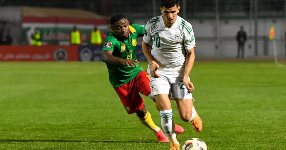 FIFA rechazó reclamo de Argelia por el arbitraje del repechaje ante Camerún