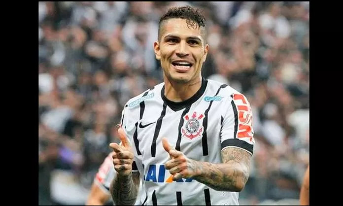 Paolo Guerrero anotó en goleada del Corinthians y agranda su leyenda