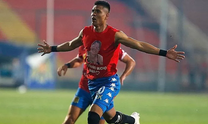 Paolo Hurtado Marc Golazo Ag Nico De Tiro Libre Y Evit Derrota De