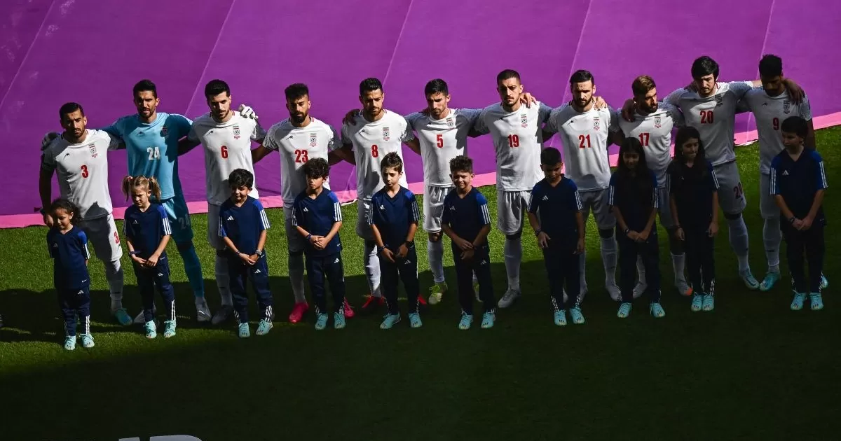 Qatar 2022: Iraníes cantan su himno tras no hacerlo en su debut ante Inglaterra