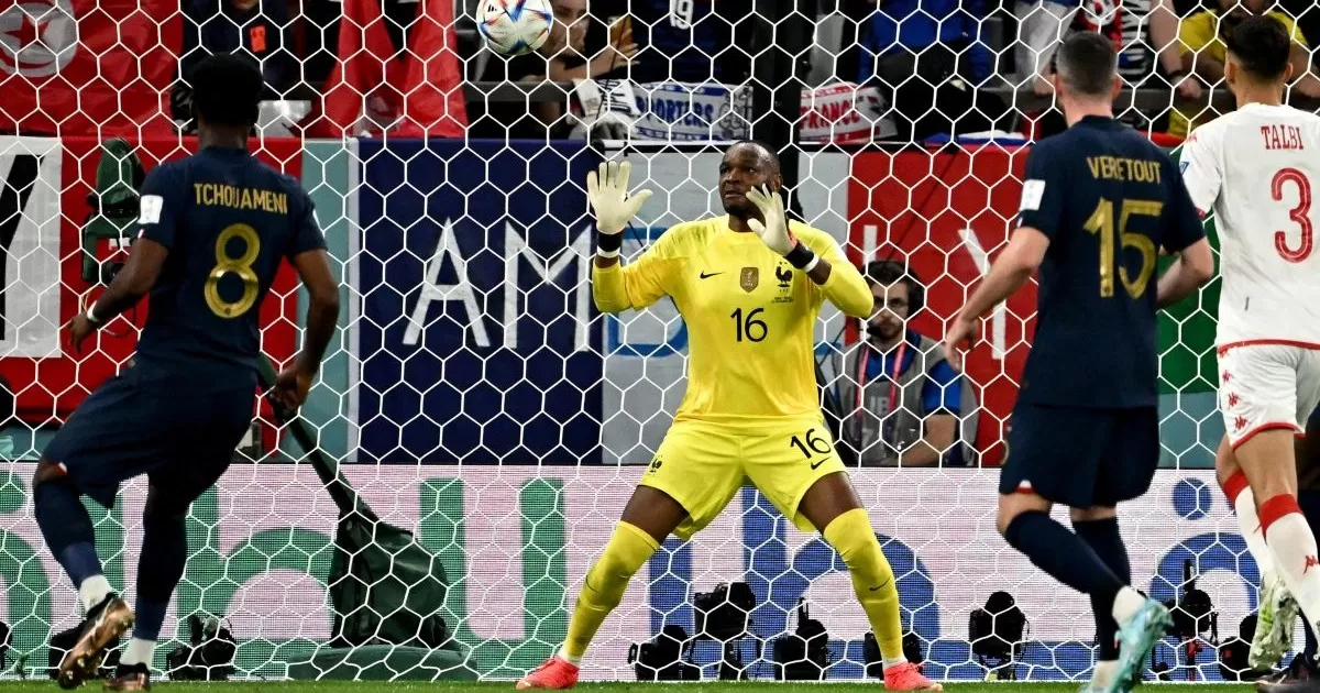 Steve Mandanda, campeón del mundo en 2018, se retiró de la selección francesa