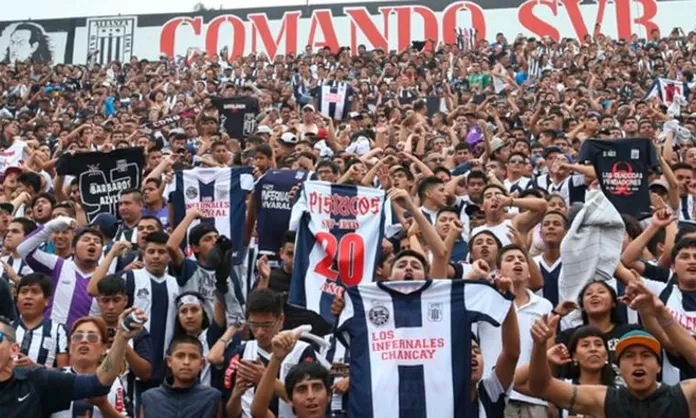 Alianza Lima Comando Sur pidió a hinchas no dejar de apoyar al club en