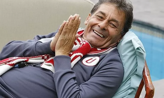 Universitario Roberto Chale Cumple A Os Y As Lo Salud El Club