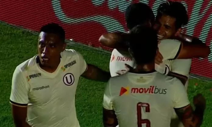 Universitario vs Huracán Jonathan Dos Santos marcó el primer gol de