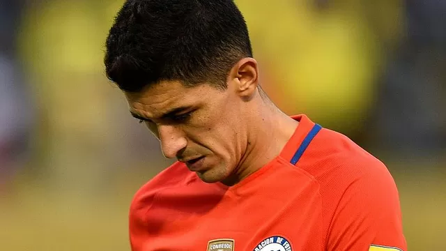 Chile: Pedro Pablo Hernández no jugará ante Perú por lesión