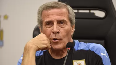 Oscar Tab&amp;aacute;rez, DT de Uruguay.