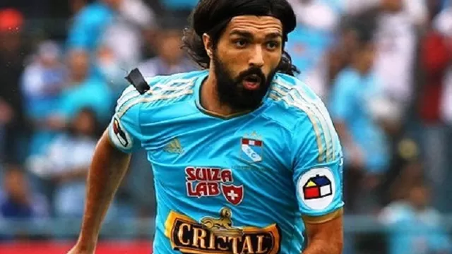 Jorge Cazulo, jugador uruguayo, se nacionaliz&amp;oacute; peruano.