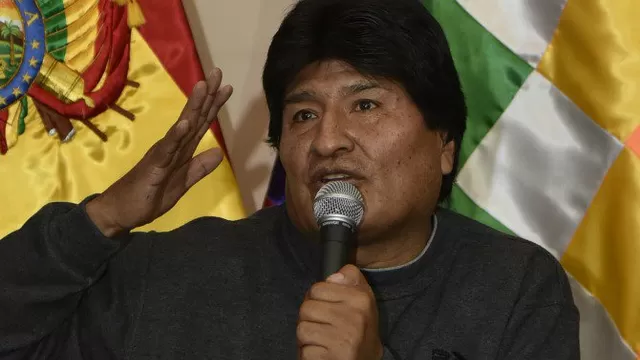 Morales pidió sanción a Chile por cánticos ofensivos a Bolivia