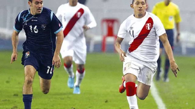 Christofer Gonzales juega en el Colo Colo de Chile.