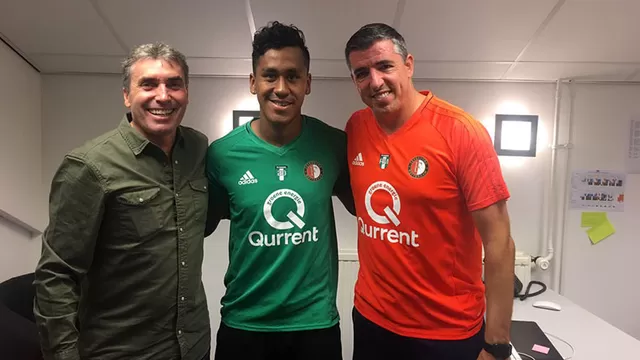 Tapia junto a Bonillo y Roy Makaay, asistente t&amp;eacute;cnico del Feyenoord.
