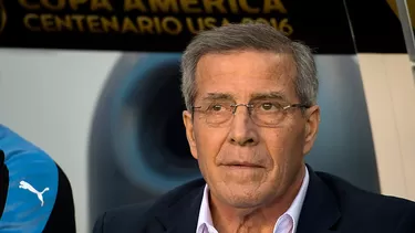 El &amp;#039;Maestro&amp;#039; Tab&amp;aacute;rez, estratega de Uruguay.