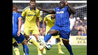 Adebayo Akinfenwa, el futbolista inglés de 108 kilos