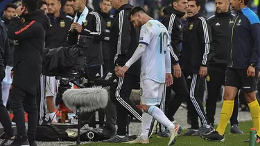 Messi fue expulsado del partido por el tercer lugar de la Copa América 2019. | Foto: AFP Messi fue expulsado del partido por el tercer lugar de la Copa América 2019. | Foto: AFP