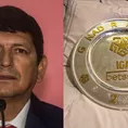 Agustín Lozano ofrece disculpas por trofeo del Torneo Apertura entregado a Melgar