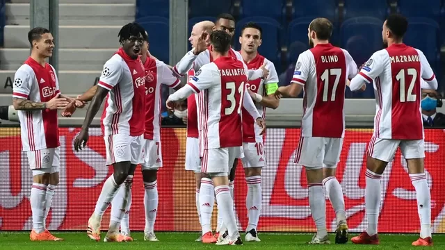 El club de Amesterdam no ha hecho público qué jugadores están contagiados | Foto: AFP.