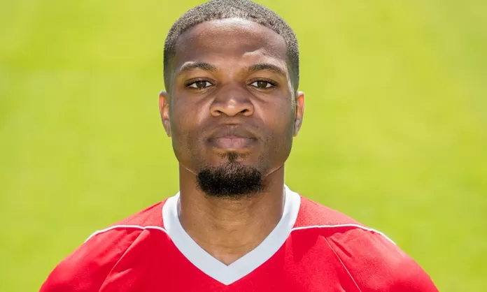 How To Cook Comedor 39 S Crispy Quail Youtube Cooking Quail Recipes Recipes