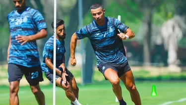 Cristiano Ronaldo trabaja arduamente en la pretemporada del Al-Nassr. | Foto: Al-Nassr