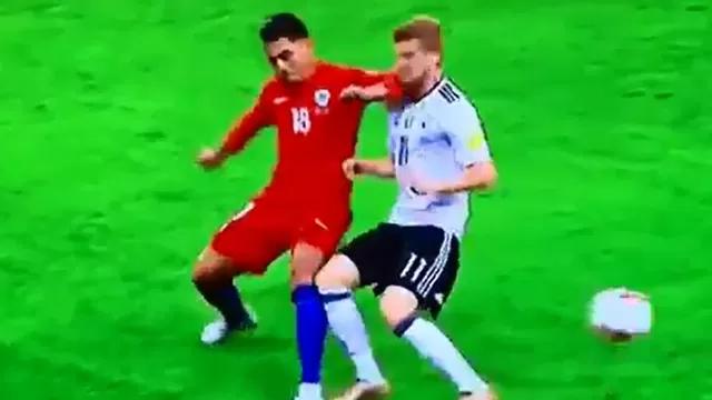 Alemania vs.Chile: Codazo de Jara a Werner solo fue sancionado con amarrilla