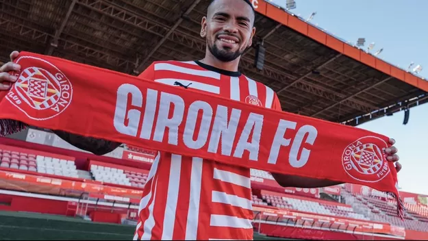 Alexander Callens iniciará el Girona vs. Barcelona en la banca de suplentes
