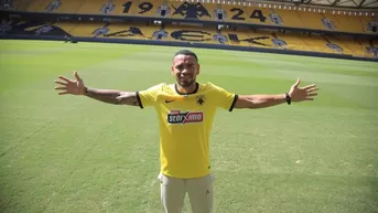 Alexander Callens ya viste la camiseta del AEK Atenas