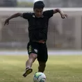 Alexander Lecaros marcó gol maradoniano en entrenamiento de Botafogo