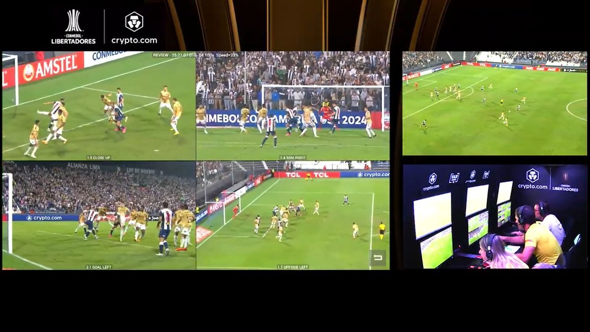 Alianza Lima: Revelan audio del VAR de supuesto penal previo al gol de Hulk