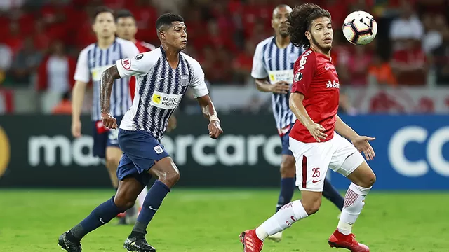 Alianza Lima cay&amp;oacute; 2-0 ante Inter de Porto Alegre. | Foto: AFP