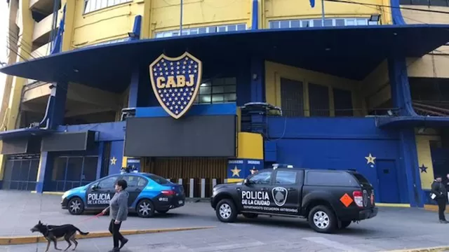 Amenaza de bomba en La Bombonera alarmó a empleados y al plantel femenino