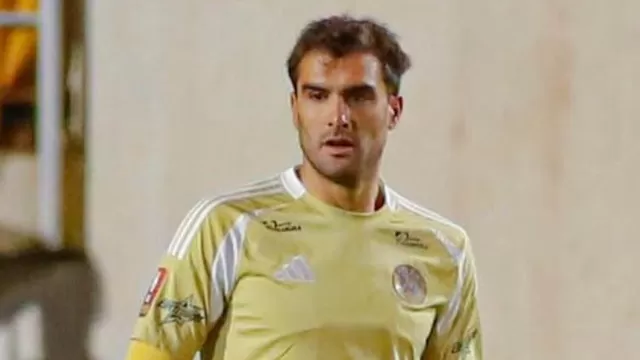 Cusco FC de Ampuero cayó ante Flamengo en el debut de la Copa Libertadores, en un partido con polémicas. 