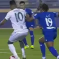 André Carrillo le entró con fuerza a Christian Cueva y lo derribó