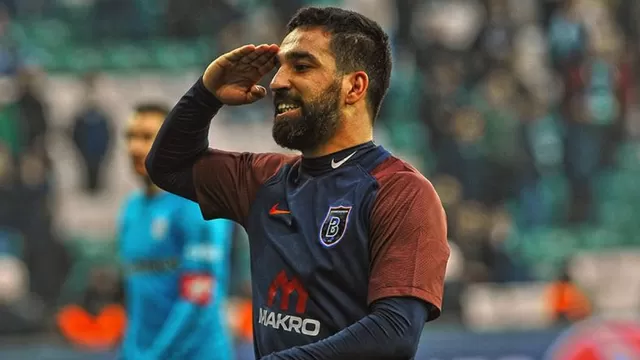 Arda Turan se mandó un golazo en su debut con el Estambul Basaksehir