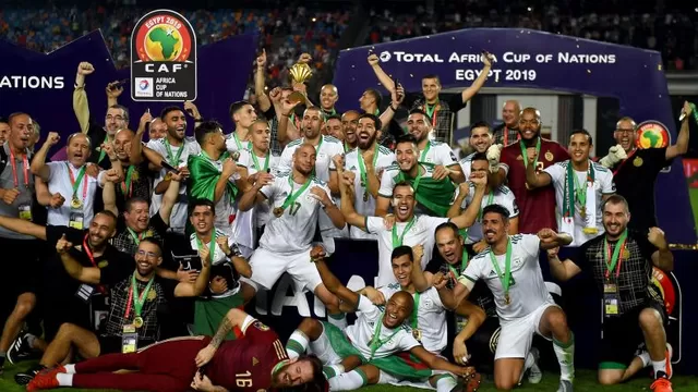 Argelia levantó el trofeo de la Copa Africana de Naciones por segunda vez en su historia. | Foto: AFP