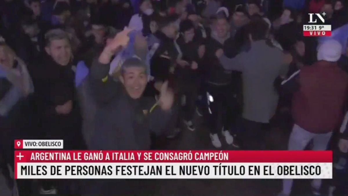 Argentina: Periodista sufrió el robo de su celular en festejos por la Finalissima