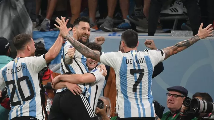 Argentina venció 2-1 a Australia y enfrentará a Países Bajos en cuartos de Qatar 2022