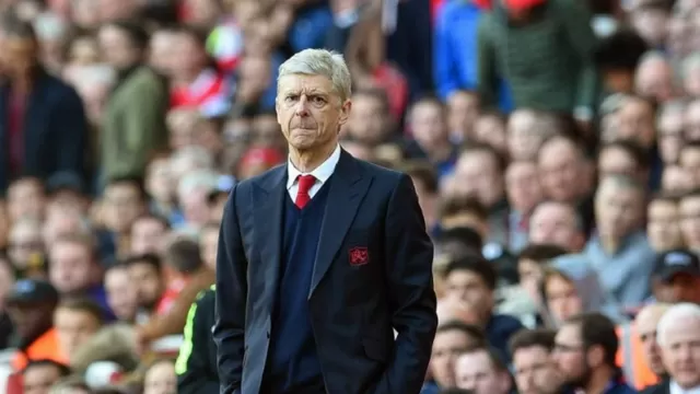 Arsenal evaluará el contrato con Arsene Wenger al final de temporada