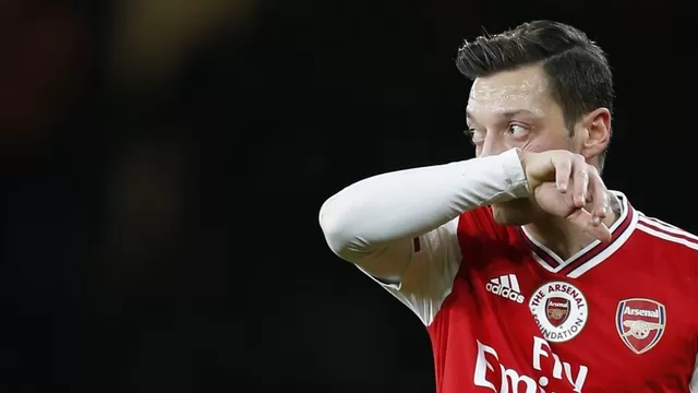 Mesut Özil tiene 32 años | Foto: AFP / Video: Arsenal.