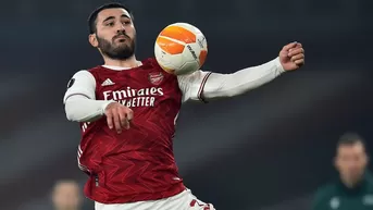 Arsenal prestó al defensor bosnio Sead Kolasinac al Schalke 04