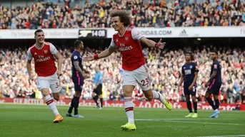 Arsenal venció 1-0 al Bournemouth y sigue tercero en la Premier League
