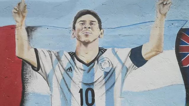 El golazo de tiro libre de Davi Luiz ante Colombia-foto-8