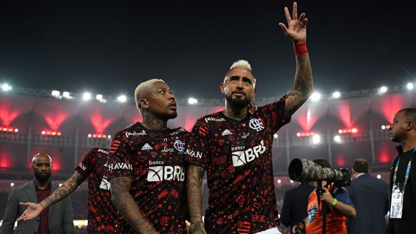 Arturo Vidal retomó entrenamientos con Flamengo previo a final de Libertadores