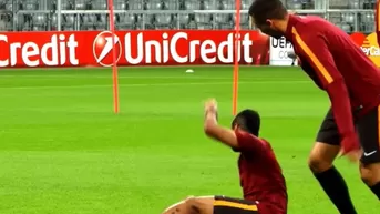 AS Roma: mira cómo le hacen 'bullying' al inglés Ashley Cole