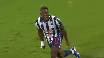 Luis Advíncula anotó el 1-0 de Alianza Lima ante 2 de Mayo tras un potente disparo / ESPN / Captura