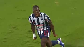 Así fue gol de Advíncula para 1-0 de Alianza Lima vs 2 de Mayo