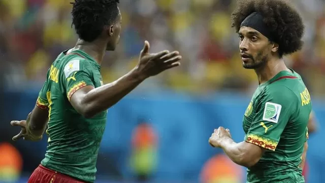 Así se encararon y llegaron a las manos dos jugadores de Camerún-foto-5