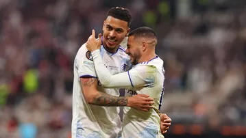 Aston Villa es campeón de la Europa League: Goleó 3-0 a Friburgo