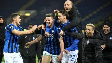 Atalanta clasificó por primera vez en su historia para los octavos de final de la Liga de Campeones | Foto: AFP.