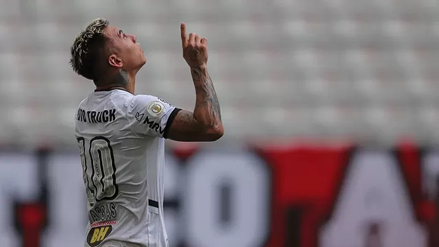El chileno Eduardo Vargas anotó el solitario gol del triunfo. | Foto: Atlético Mineiro