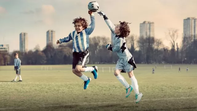 La celebración de Mario Balotelli con el Manchester City en el 2012 (Bad Boys FC)-foto-3